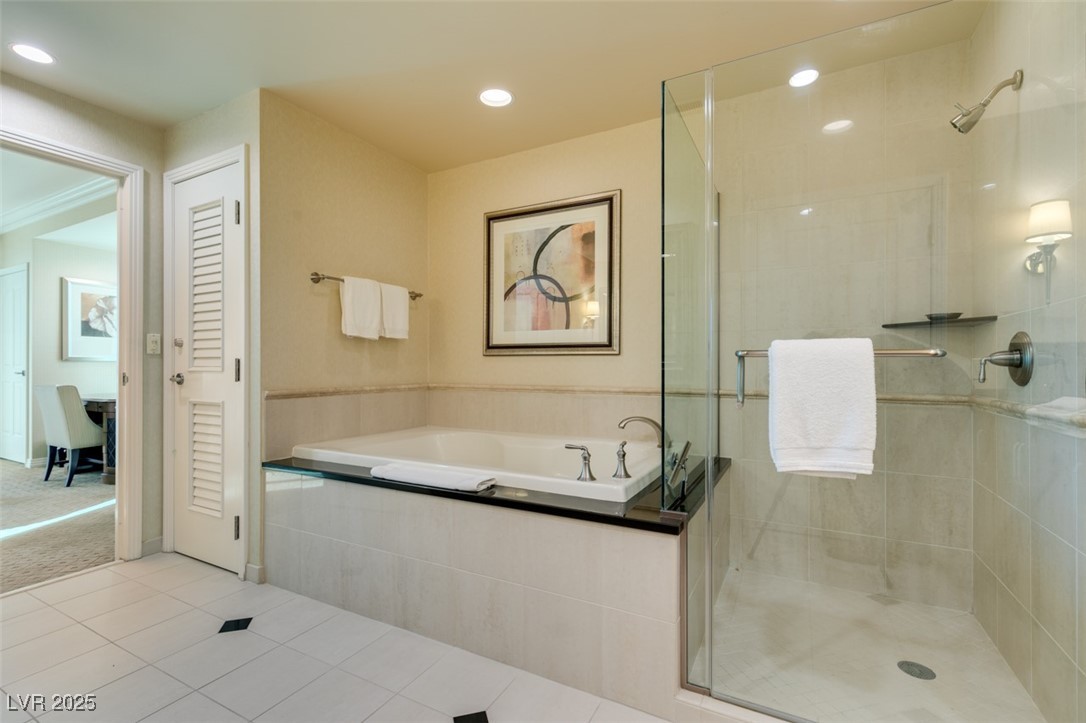 145 East Harmon Avenue 1202 Property Photo 35