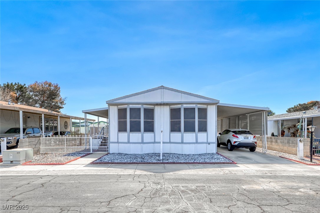 5561 Aldama Road Property Photo 1