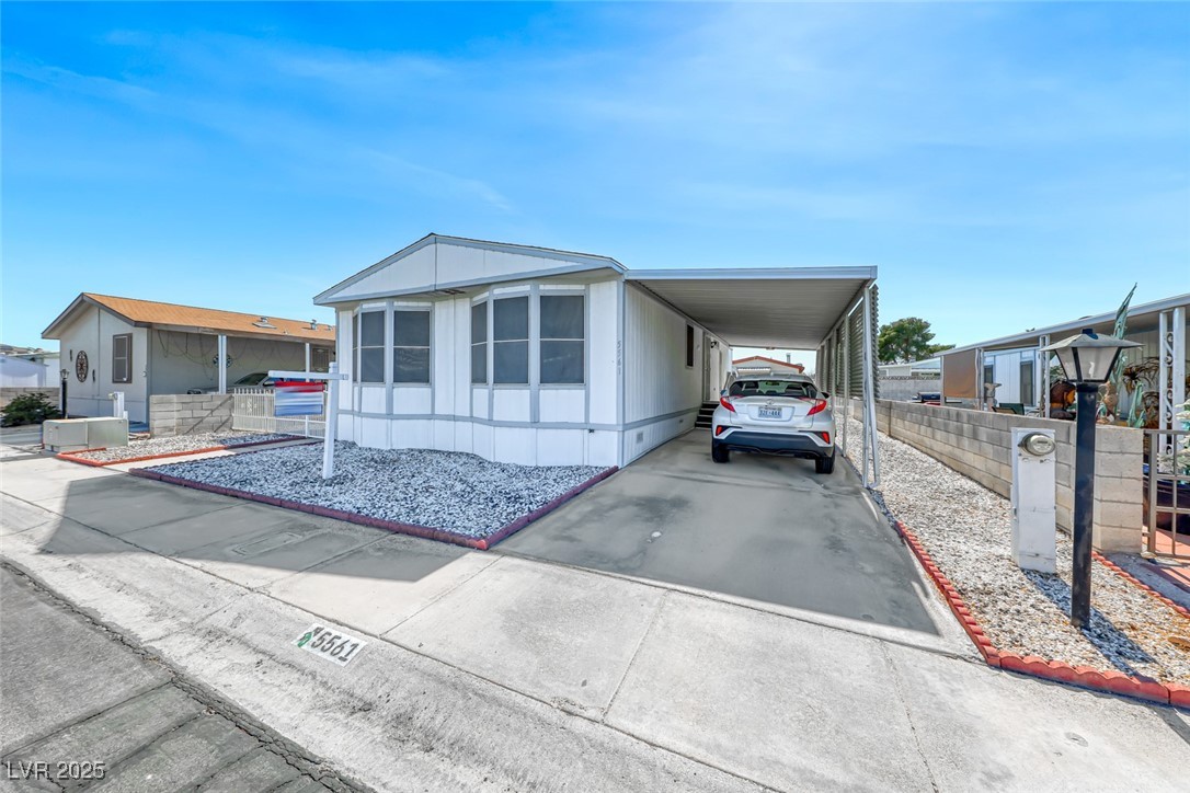 5561 Aldama Road Property Photo 2