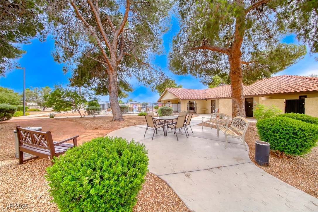 5561 Aldama Road Property Photo 31