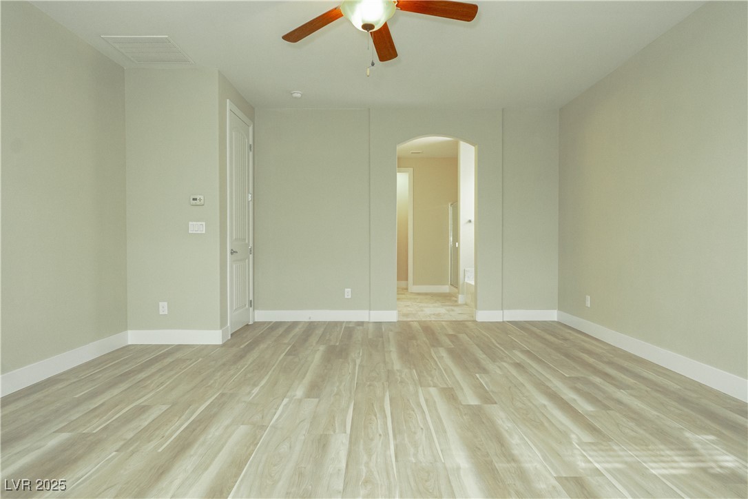 1617 Meadow Bluffs Avenue Property Photo 27