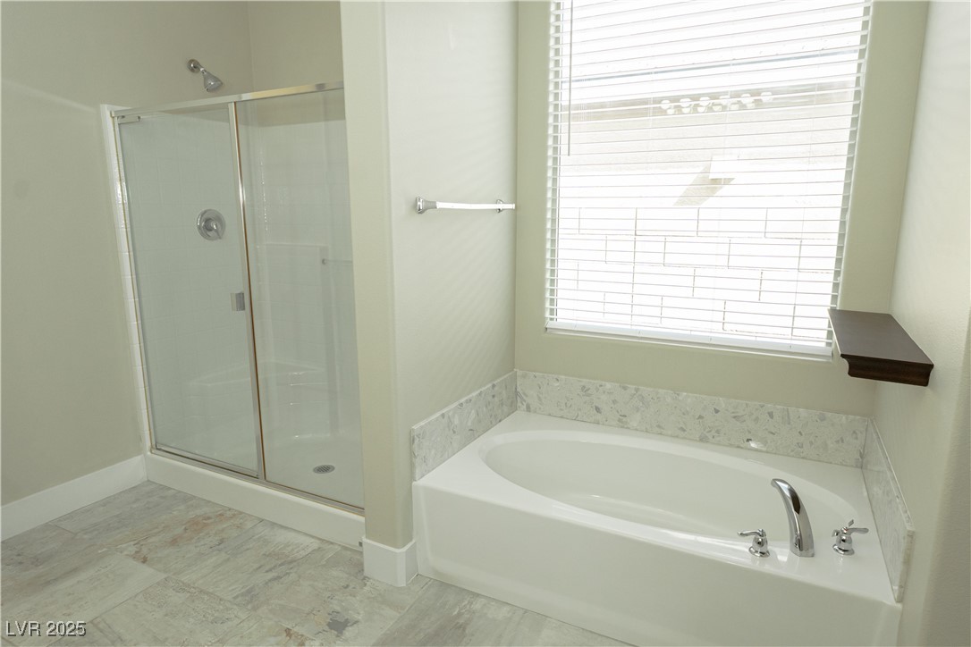 1617 Meadow Bluffs Avenue Property Photo 30