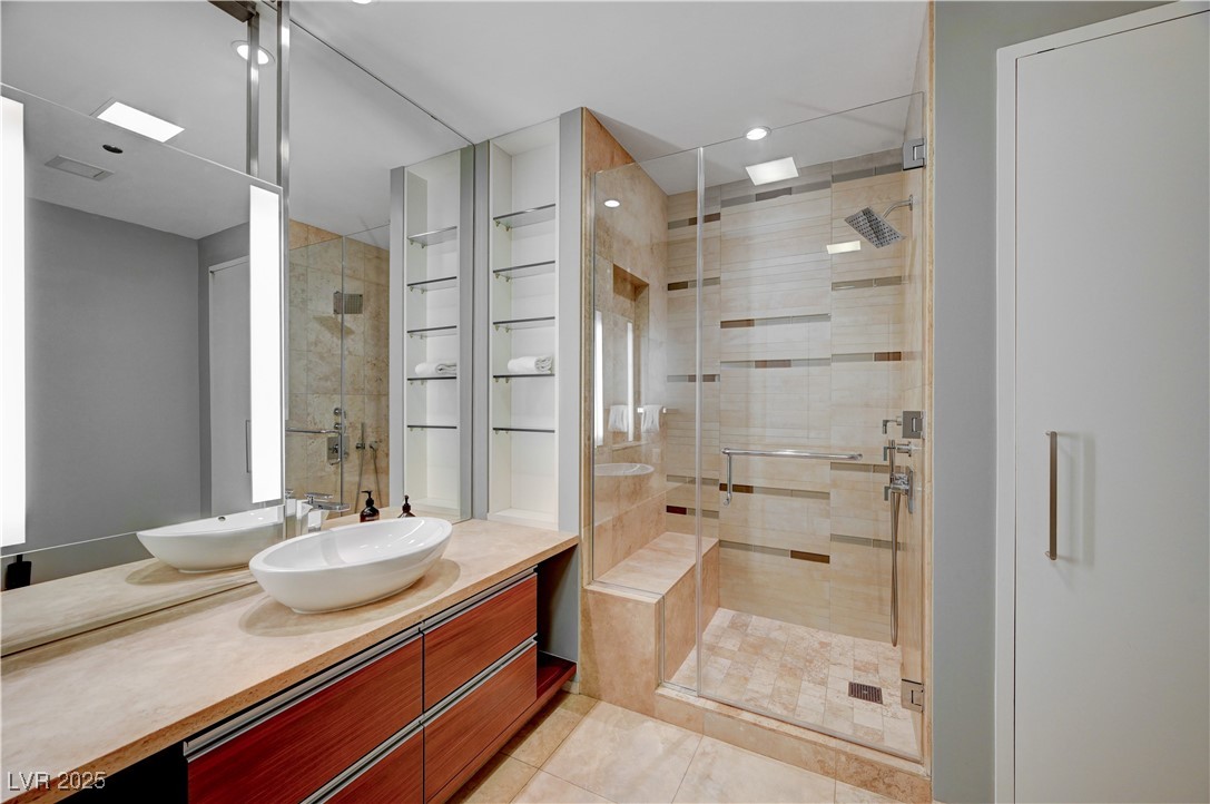 3722 Las Vegas Boulevard 1609 Property Photo 8