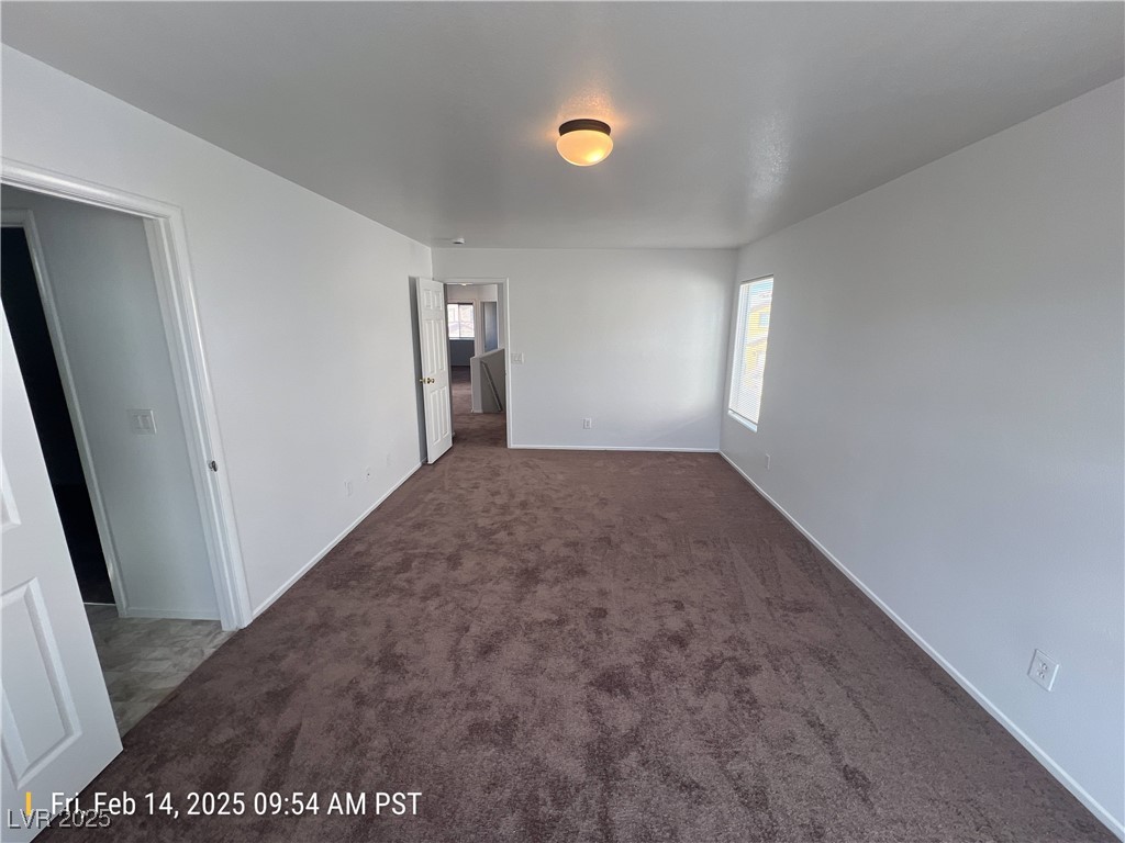7464 Edgecove Court Property Photo 10