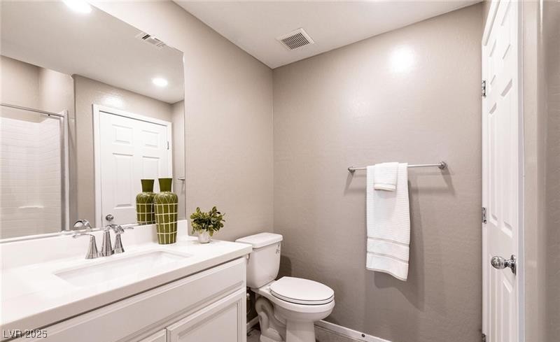 8534 Insignia Avenue 102 Property Photo 11