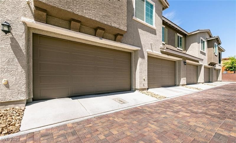 8534 Insignia Avenue 102 Property Photo 14