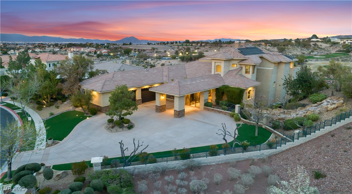 2870 Quartz Canyon Drive Property Photo 2
