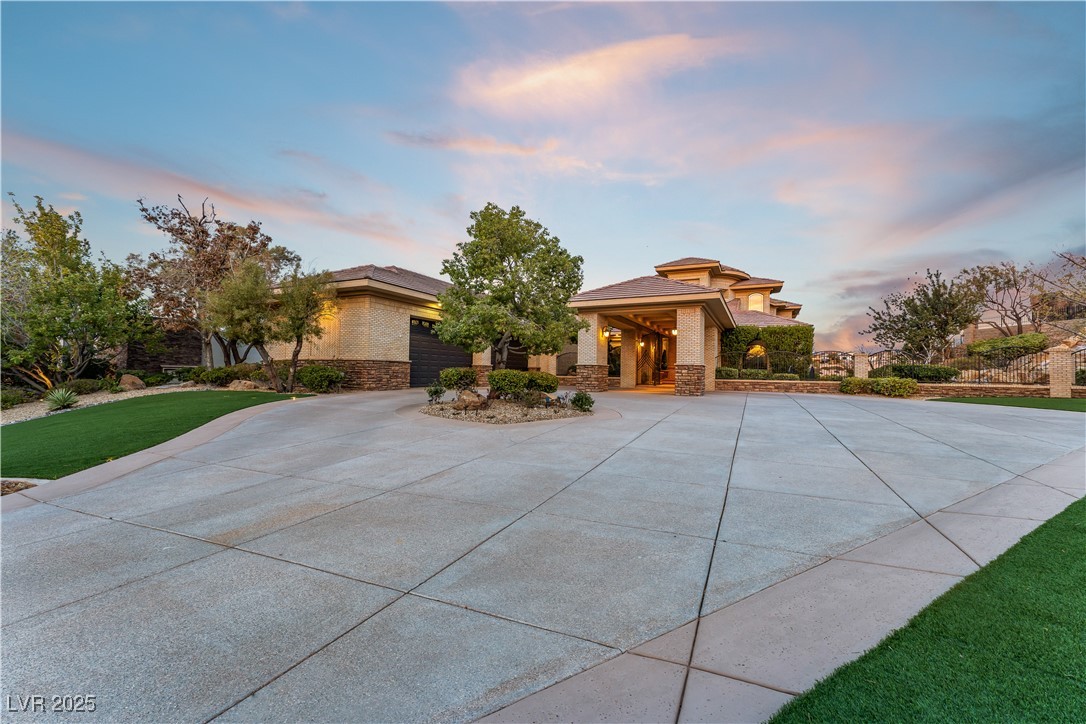 2870 Quartz Canyon Drive Property Photo 5