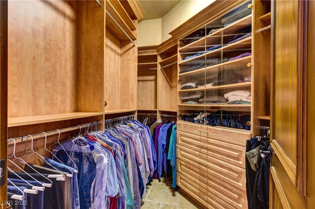 2747 Paradise Road 801 Property Photo 23