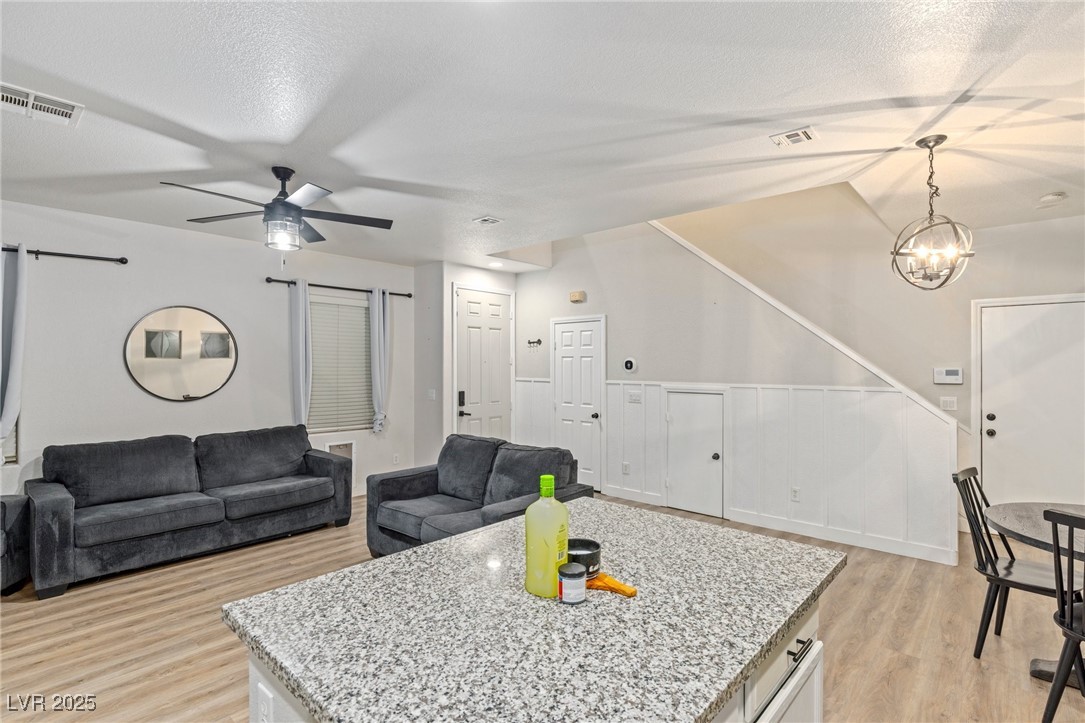 6525 Raven Hall Street Property Photo 5