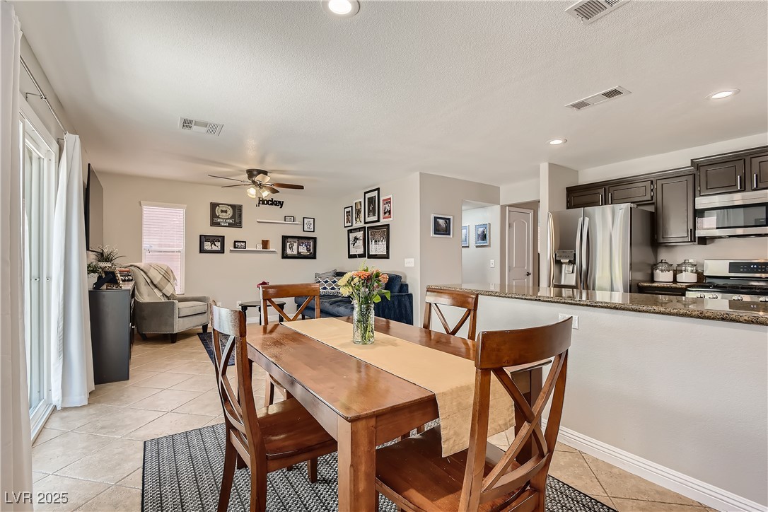 1517 Calle Montery Street Property Photo 9