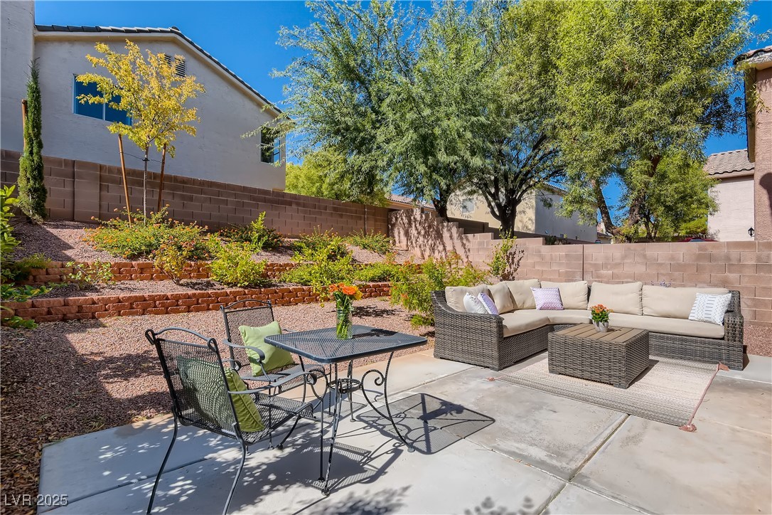 1517 Calle Montery Street Property Photo 34