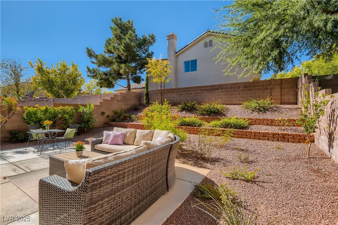 1517 Calle Montery Street Property Photo 35