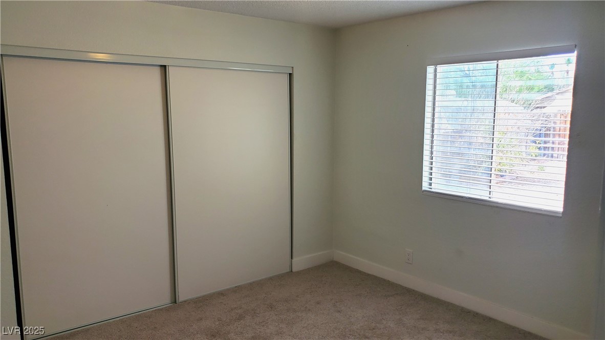 5494 Waltham Lane Property Photo 6