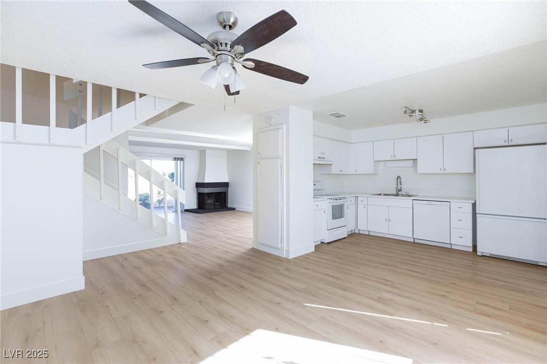 600 Willow Green Drive Property Photo 10