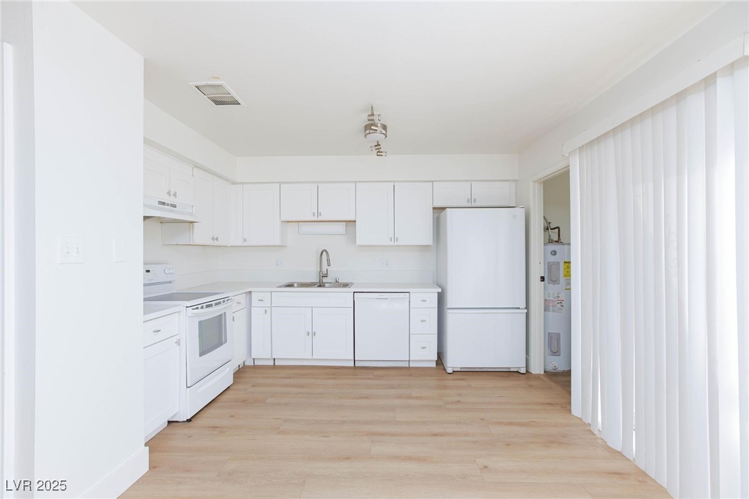 600 Willow Green Drive Property Photo 11