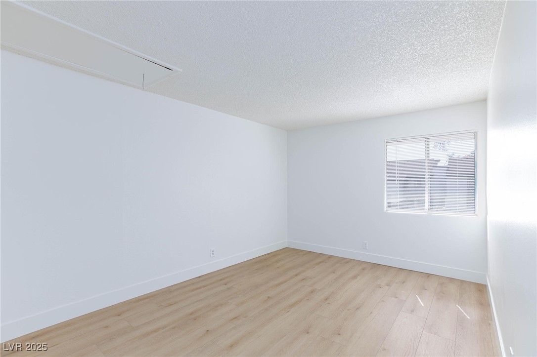 600 Willow Green Drive Property Photo 26