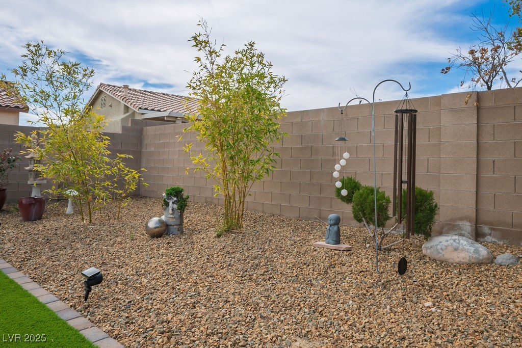 7231 Adobe Hills Avenue Property Photo 22