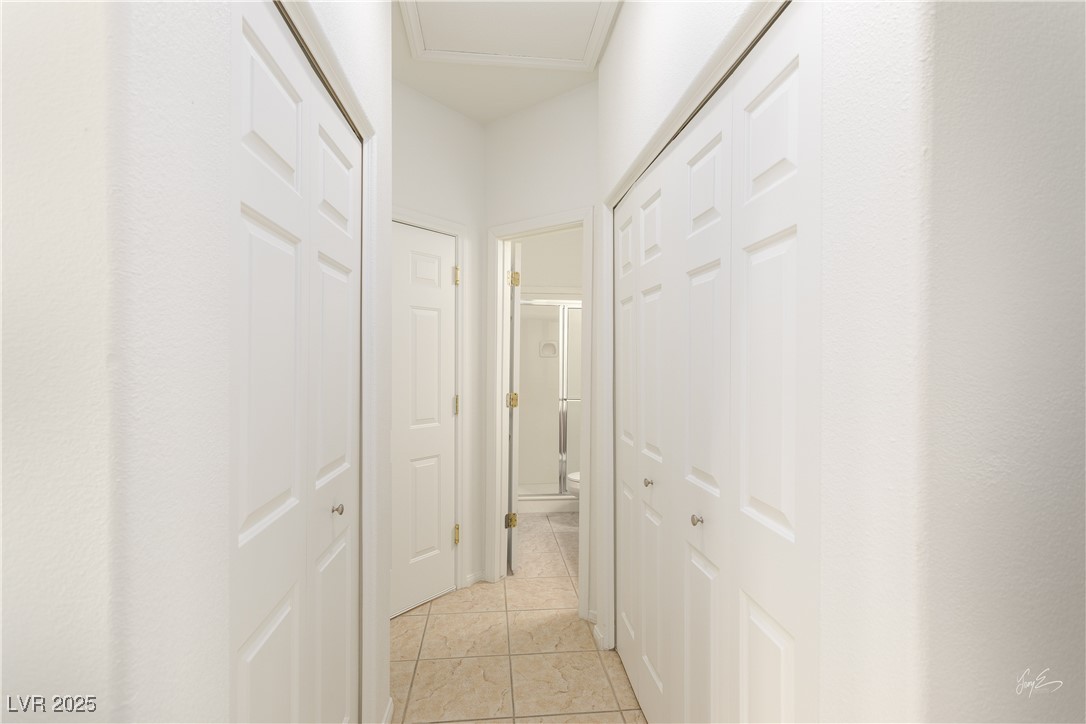 700 Aztec Circle 12b Property Photo 11