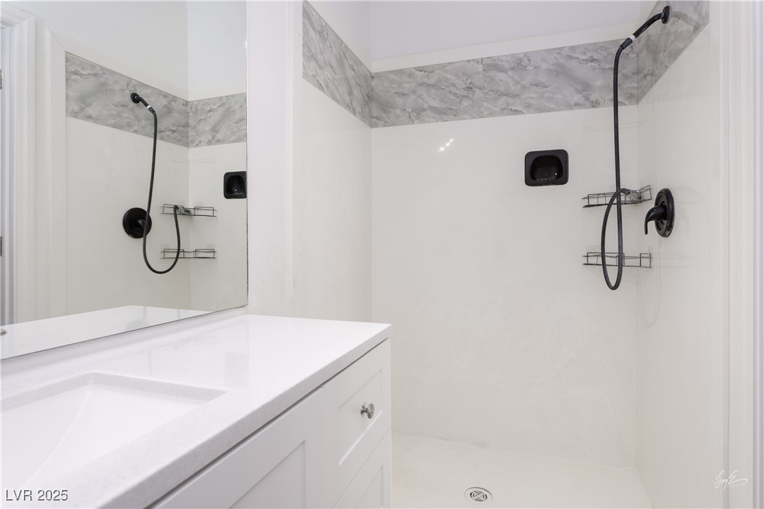 700 Aztec Circle 12b Property Photo 16