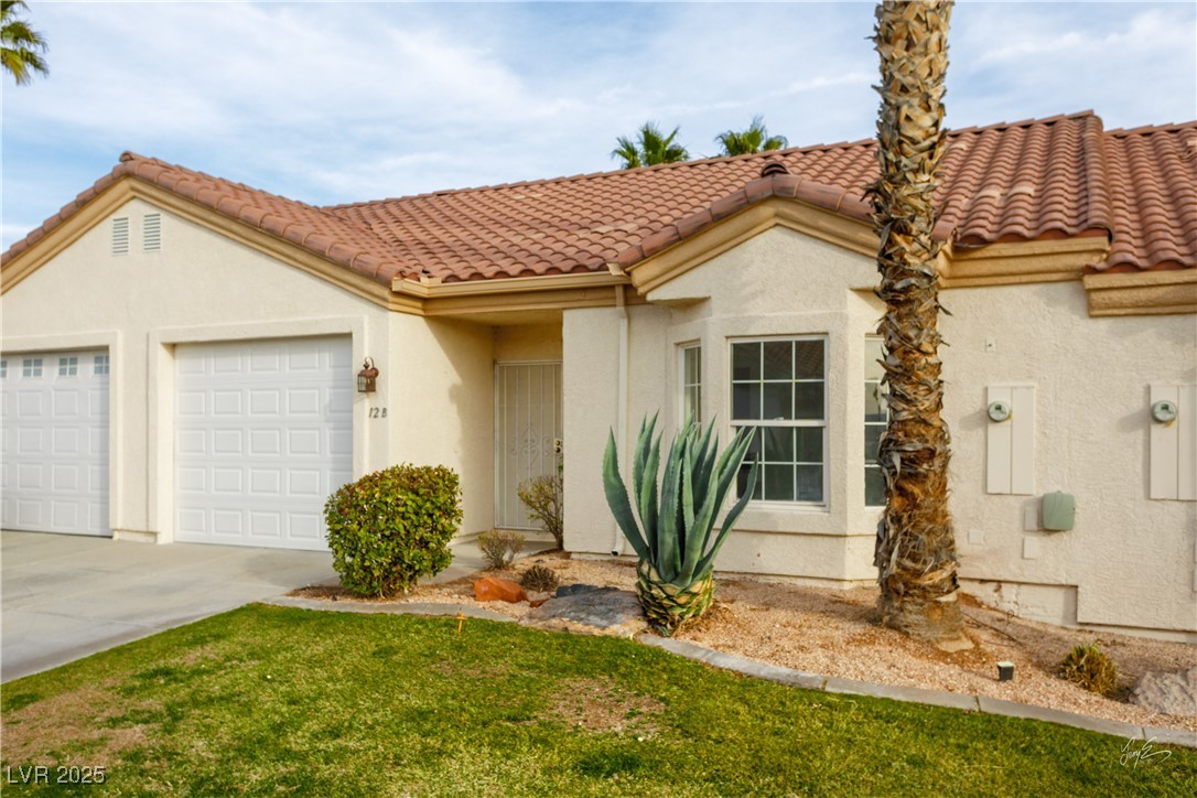 700 Aztec Circle 12b Property Photo 21