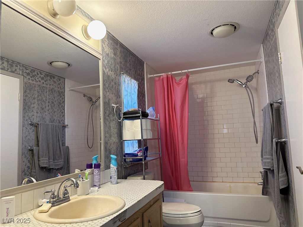 2471 Mcmurray Drive Property Photo 12
