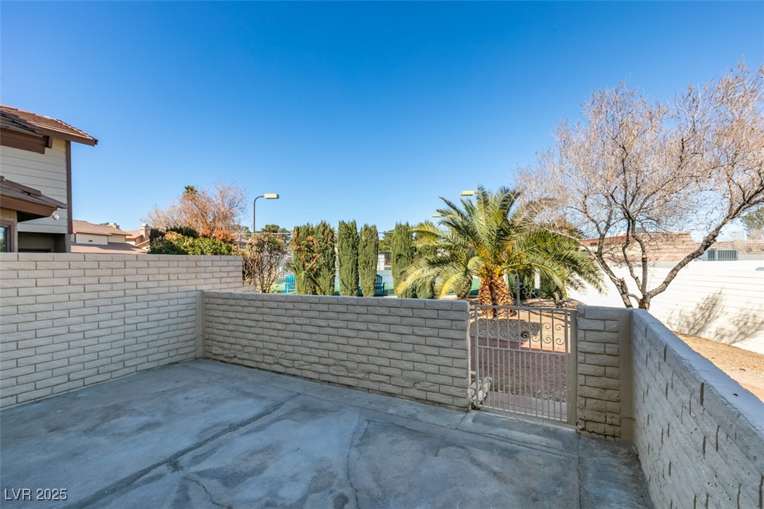 3484 Nightflower Lane B Property Photo 42