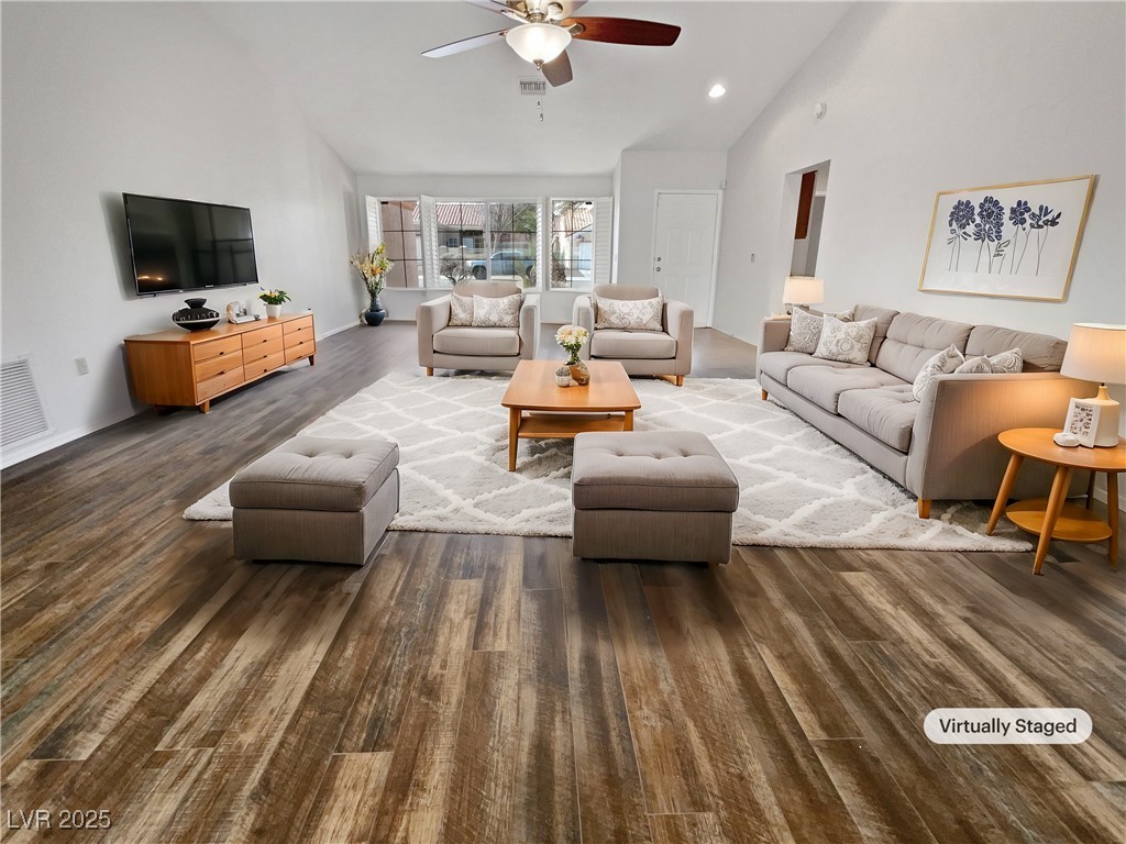 2456 Palmridge Drive Property Photo 2