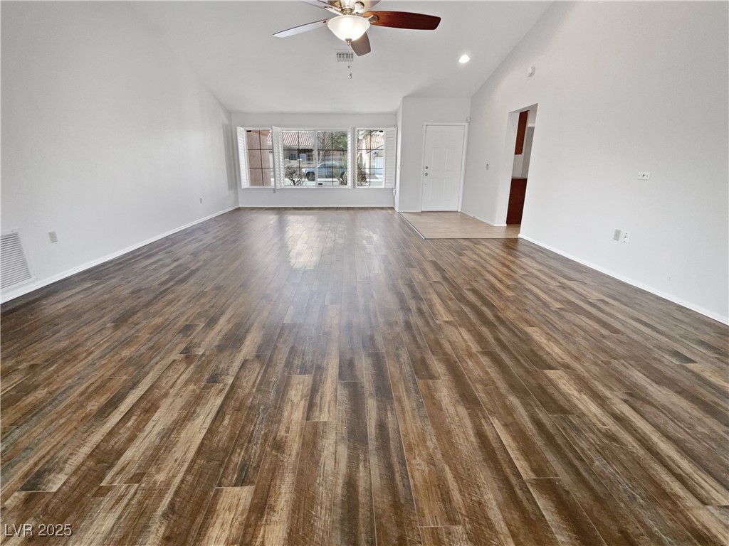 2456 Palmridge Drive Property Photo 3