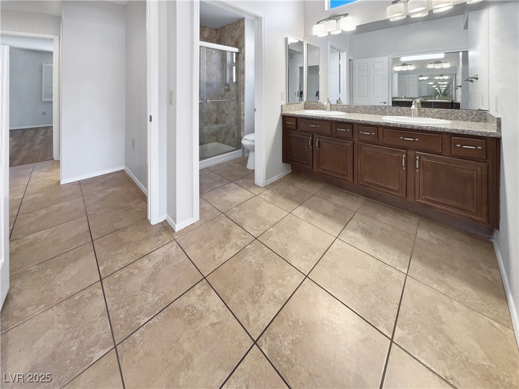 2456 Palmridge Drive Property Photo 7