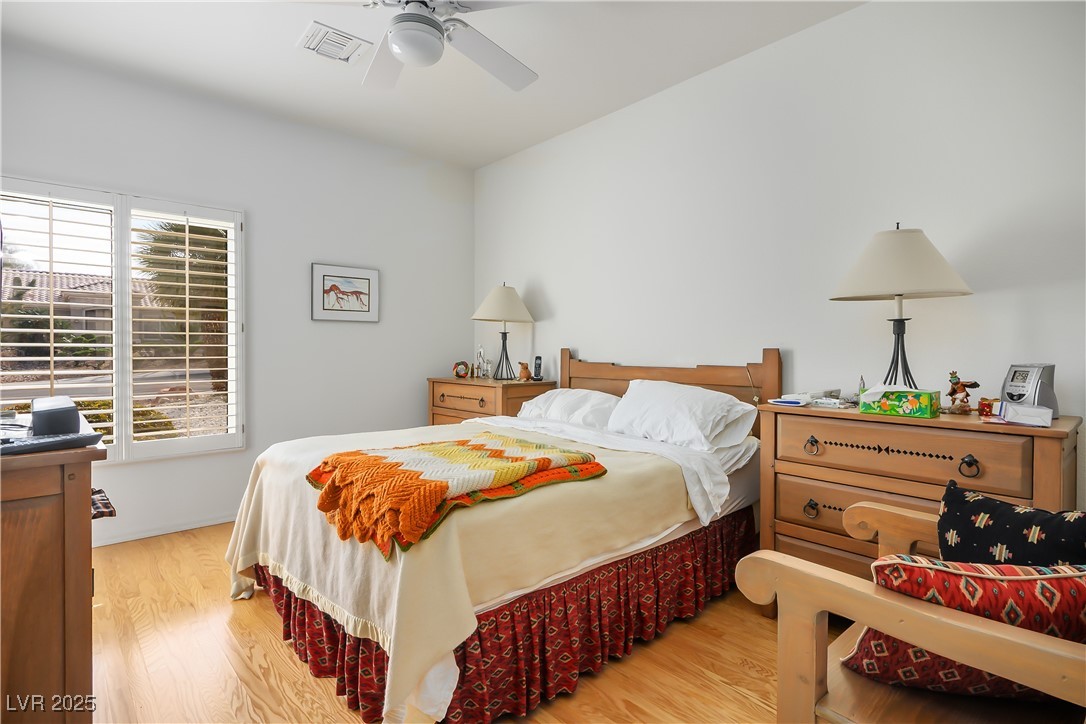 10132 Cresent Creek Drive Property Photo 13