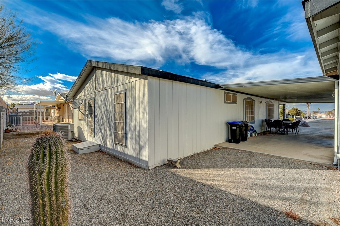 1299 Brenalee Avenue Property Photo 38