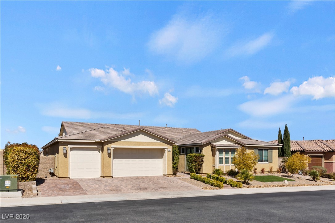 9240 Northfield Park Court Property Photo