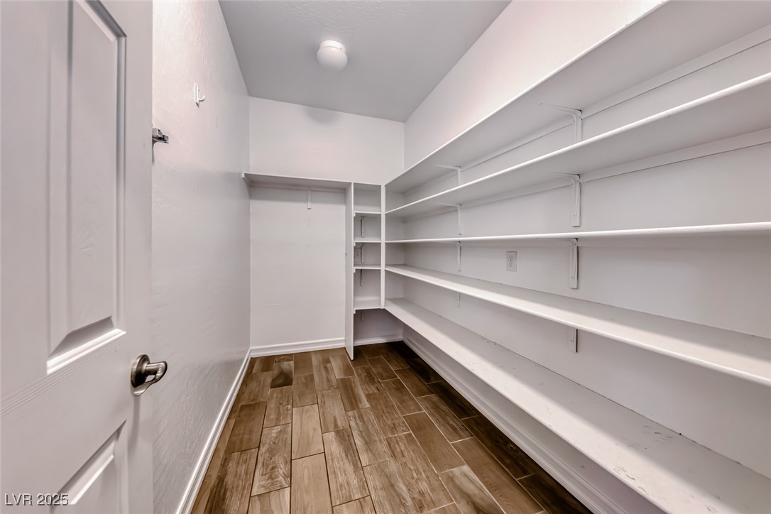 7106 Stanley Frederick Street Property Photo 17