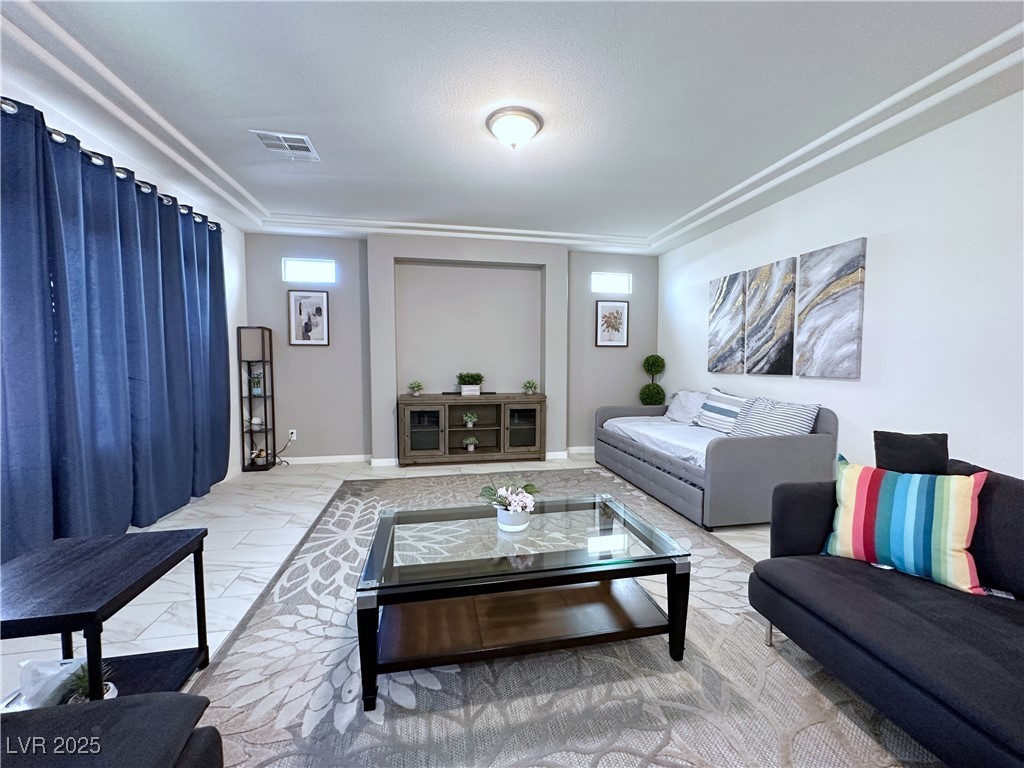 8573 Silver Coast Street Property Photo 19