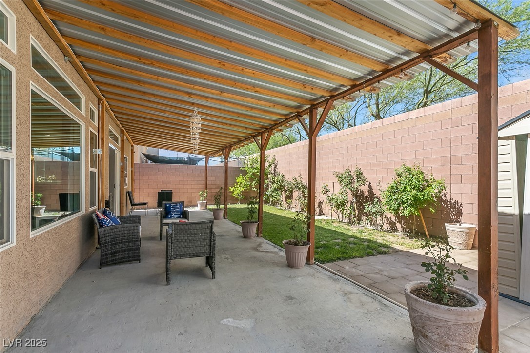 8573 Silver Coast Street Property Photo 25