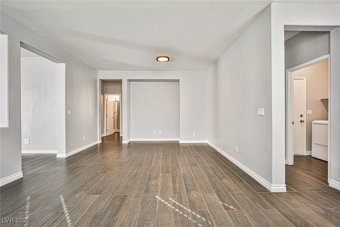 5575 Cresent Valley Street Property Photo 16