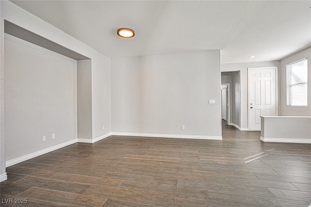 5575 Cresent Valley Street Property Photo 17