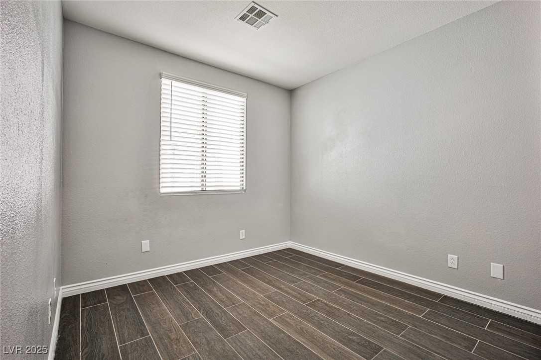 5575 Cresent Valley Street Property Photo 21