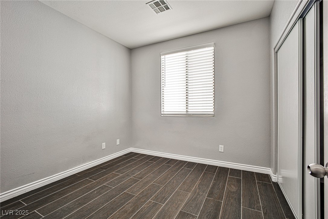 5575 Cresent Valley Street Property Photo 23