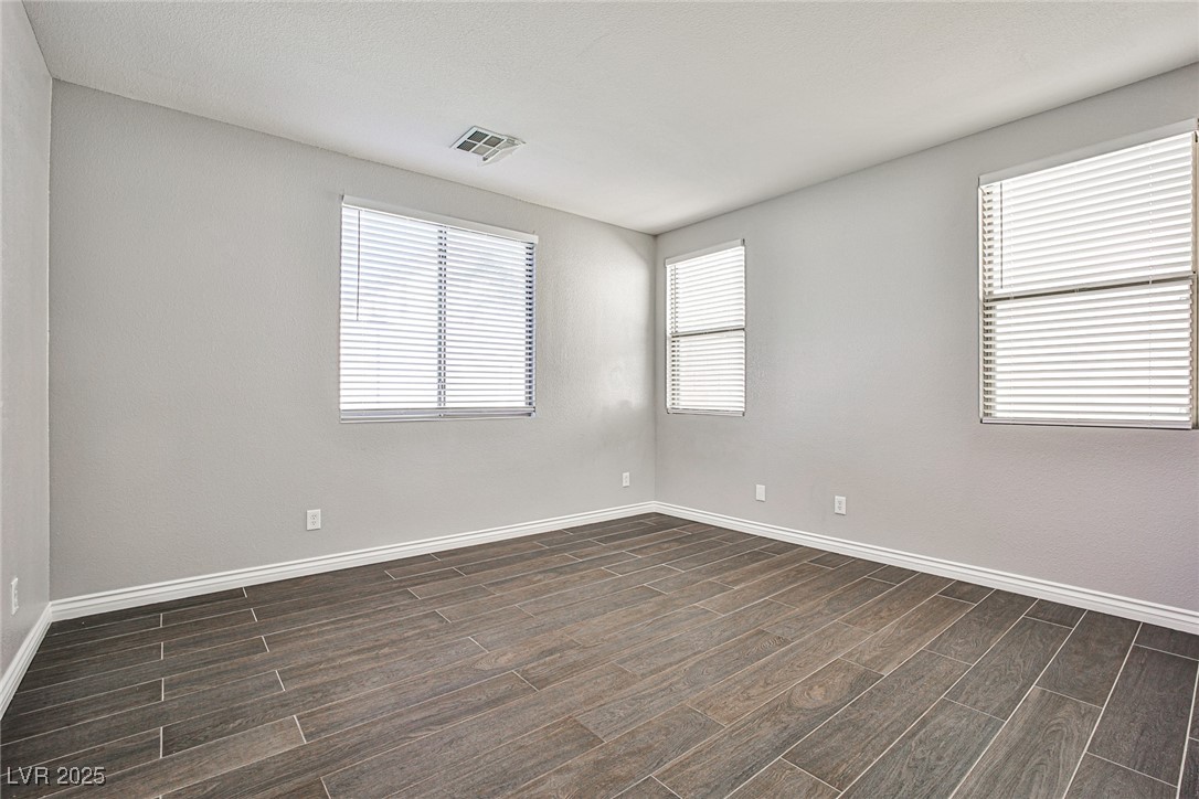 5575 Cresent Valley Street Property Photo 25