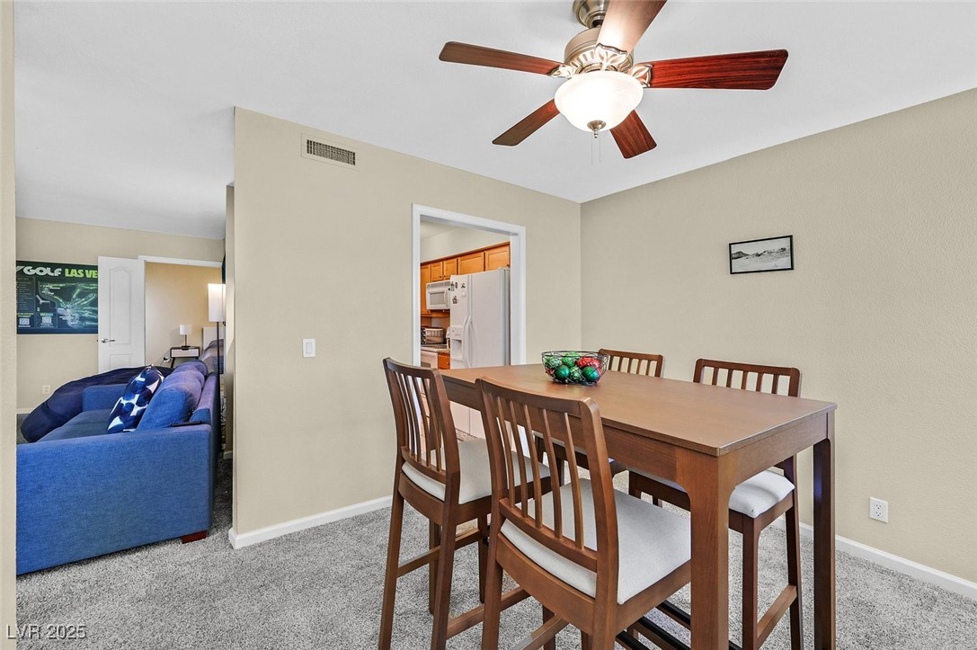 668 Oakmont Avenue 1724 Property Photo 12