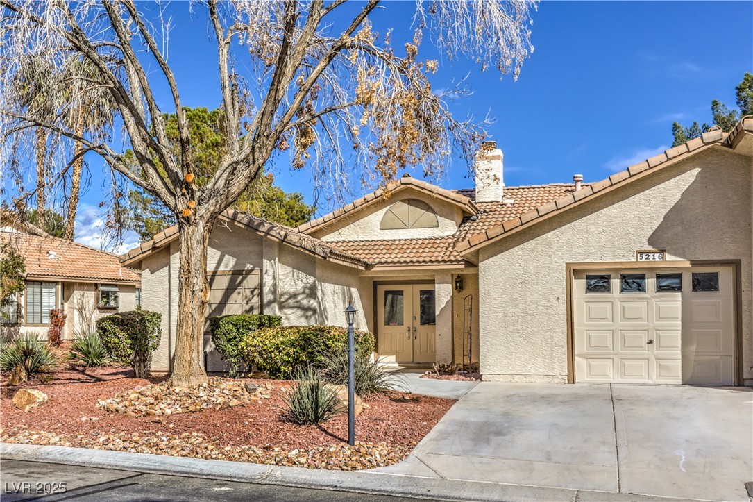 5216 Las Cruces Drive Property Photo 3