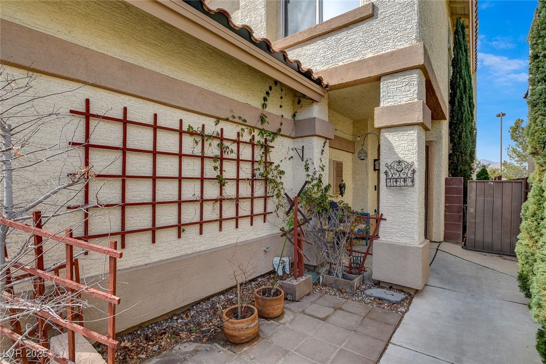 1209 Padre Serra Lane Property Photo 4