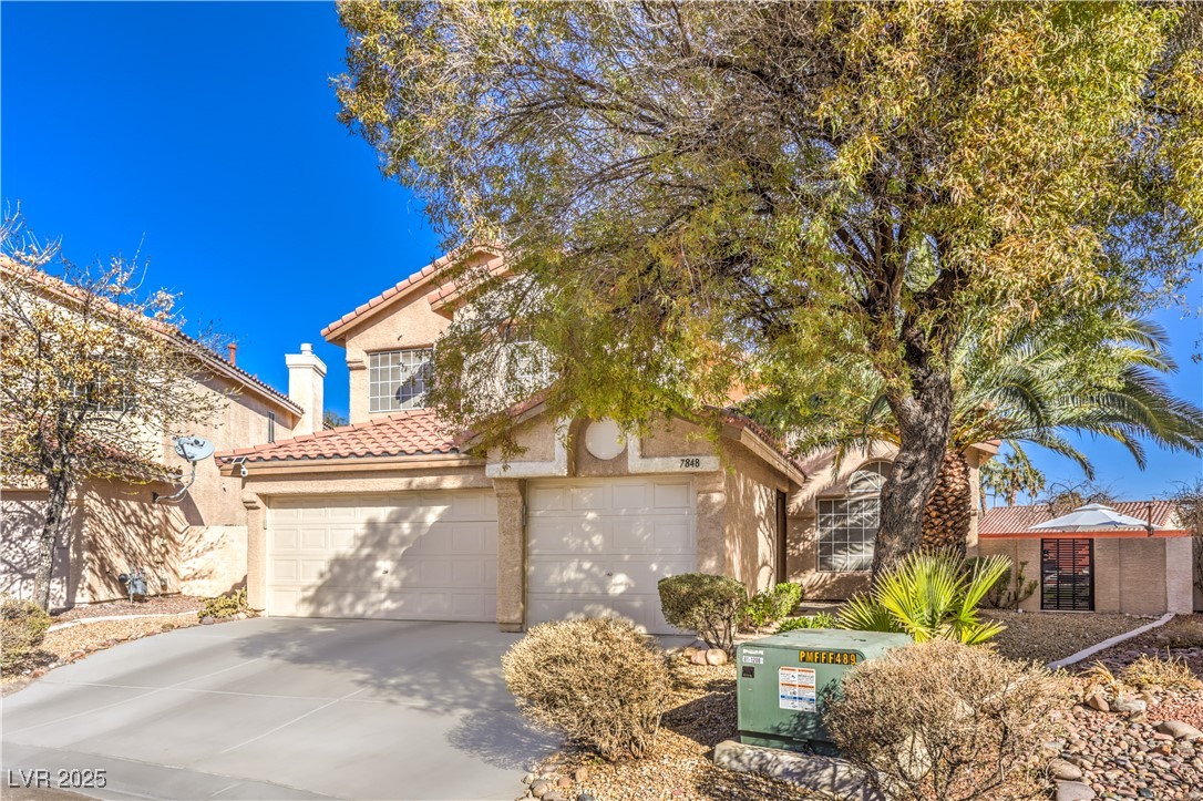 7848 Desert Bell Avenue Property Photo 2