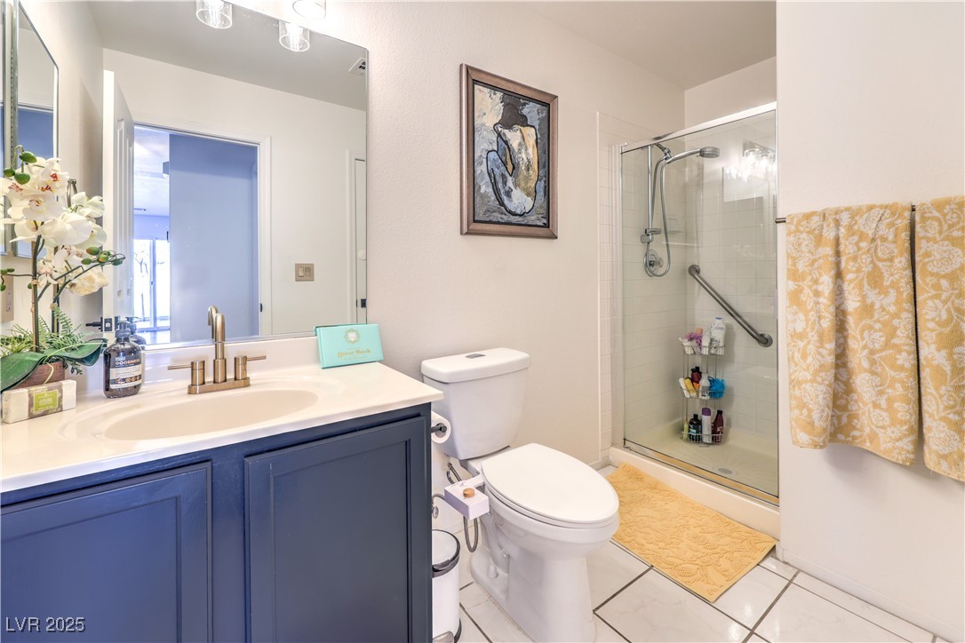 7848 Desert Bell Avenue Property Photo 19