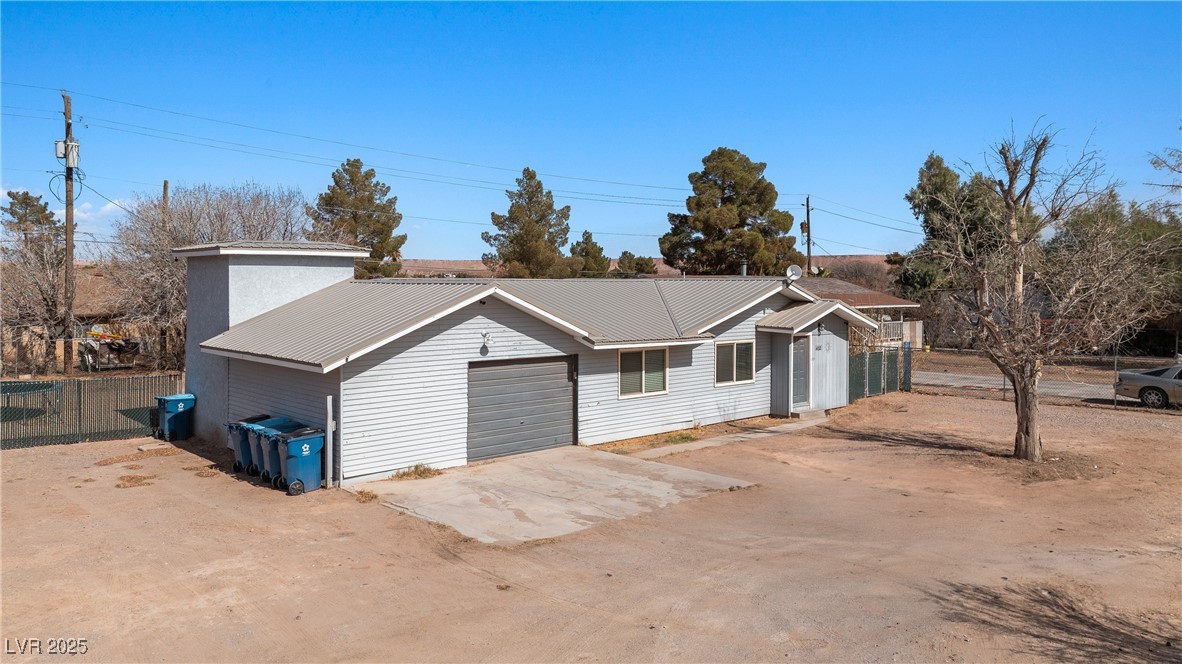 432 Bonelli Avenue Property Photo 4