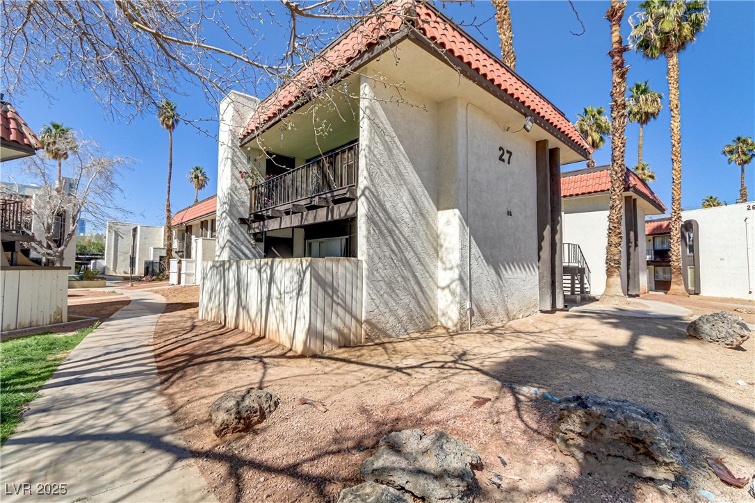 1405 Vegas Valley Drive 286 Property Photo 2