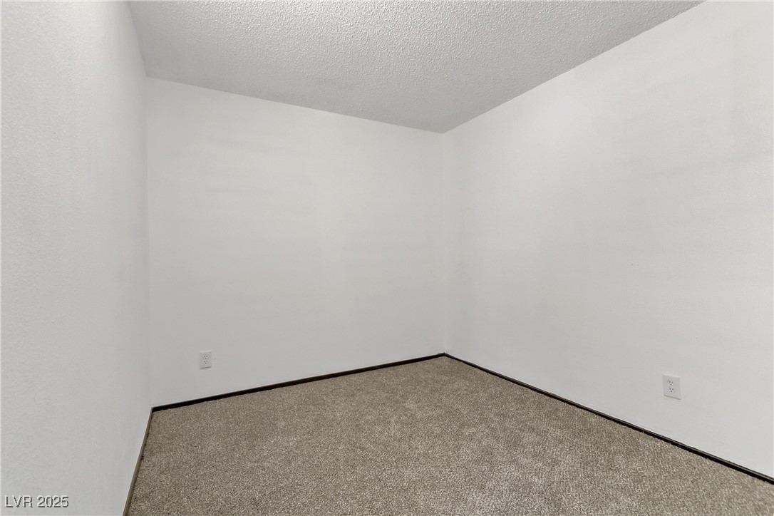 1405 Vegas Valley Drive 286 Property Photo 22