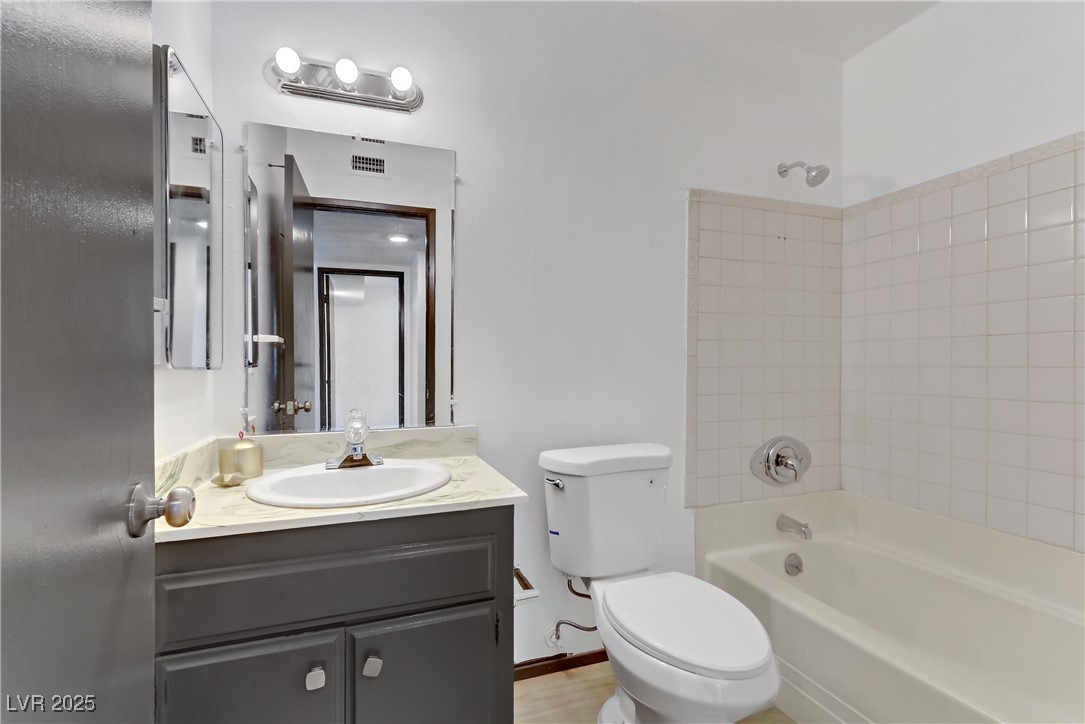 1405 Vegas Valley Drive 286 Property Photo 27